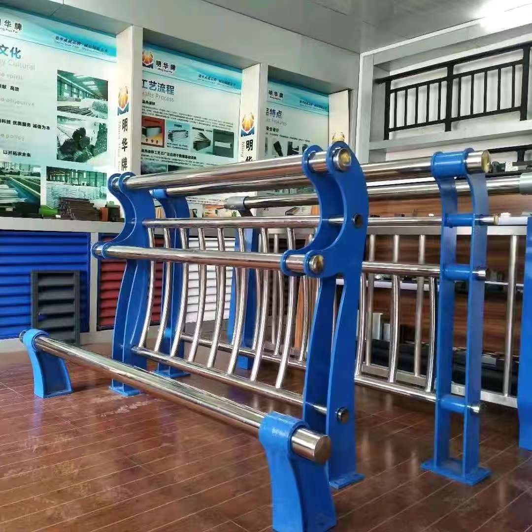 益阳市灯光护栏桥梁护栏 - 方案